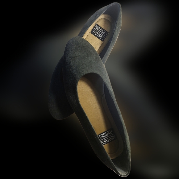 MOOTSIE TOOTSIE WOMEN'S SIZE 9 W IN FINCH GREEN - Picture 2 of 5